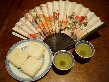 Ngọt đến nao lòng, em gói cả hồn tôi 